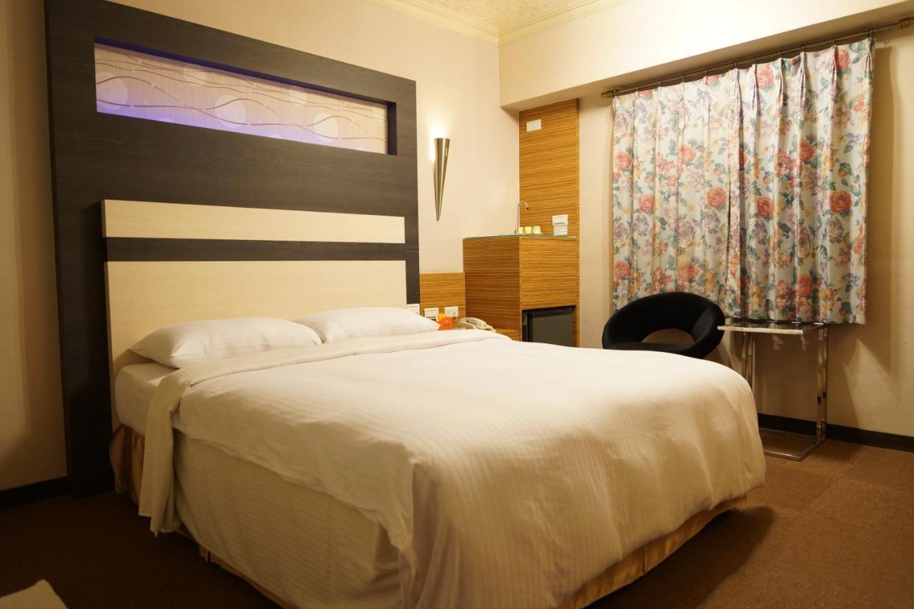 Ying Dai Hotel Tajnan Kültér fotó